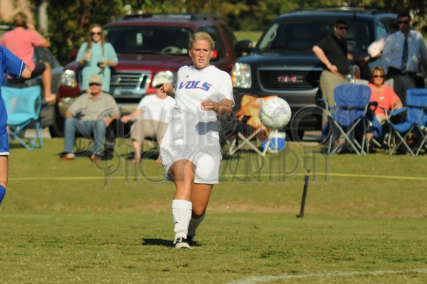 9-23 SA vs HA 138.JPG - MCKEEGAN D300S #1